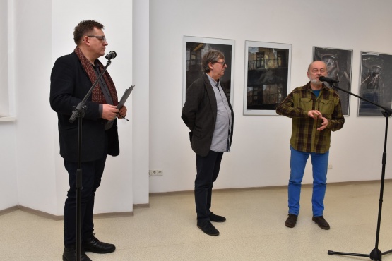 Transgresje wyśnione - wernisaż wystawy fotografii Sławomira Jodłowskiego w Galerii Katowice ZPAF